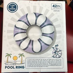 NIB Life is Good pool ring